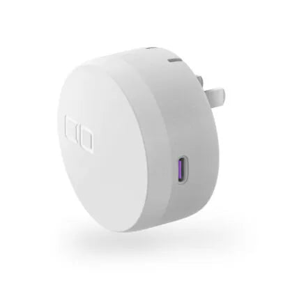 CIO NovaWave SPOT PLUG +C 15W ワイヤレス充電 2台同時充電 MagSafe 小型タイプc USB 同時充電 iPhone 12 / 13 / 14 / 15 / 16 Pro Max CIO-WL15-PLUG1C-30W